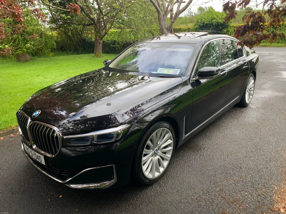 BMW 7-Series 2019 730d - Image 4