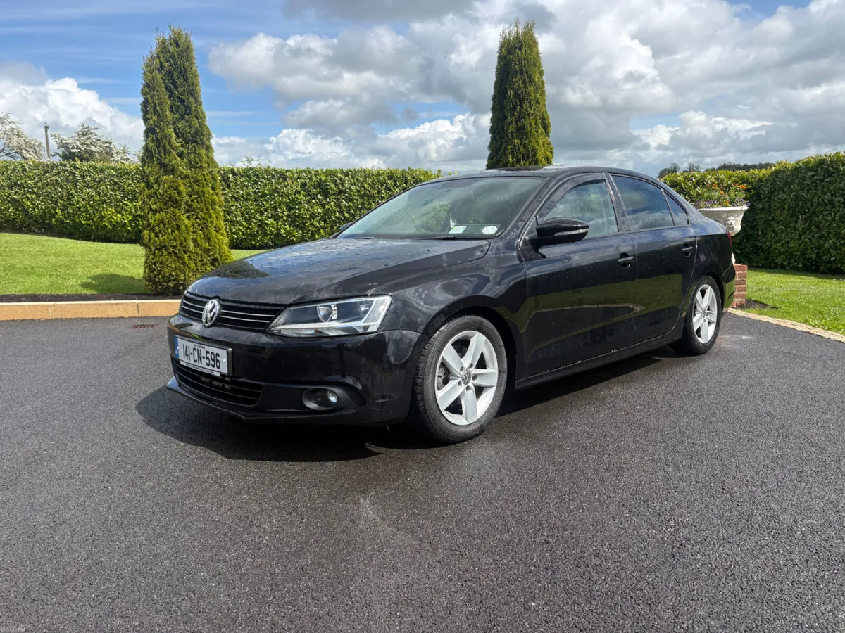 Volkswagen Jetta 2014 - Image 3