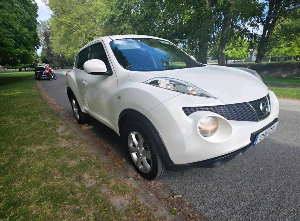 NISSAN JUKE N-TEC LOW KMS NEW NCT - Image 2