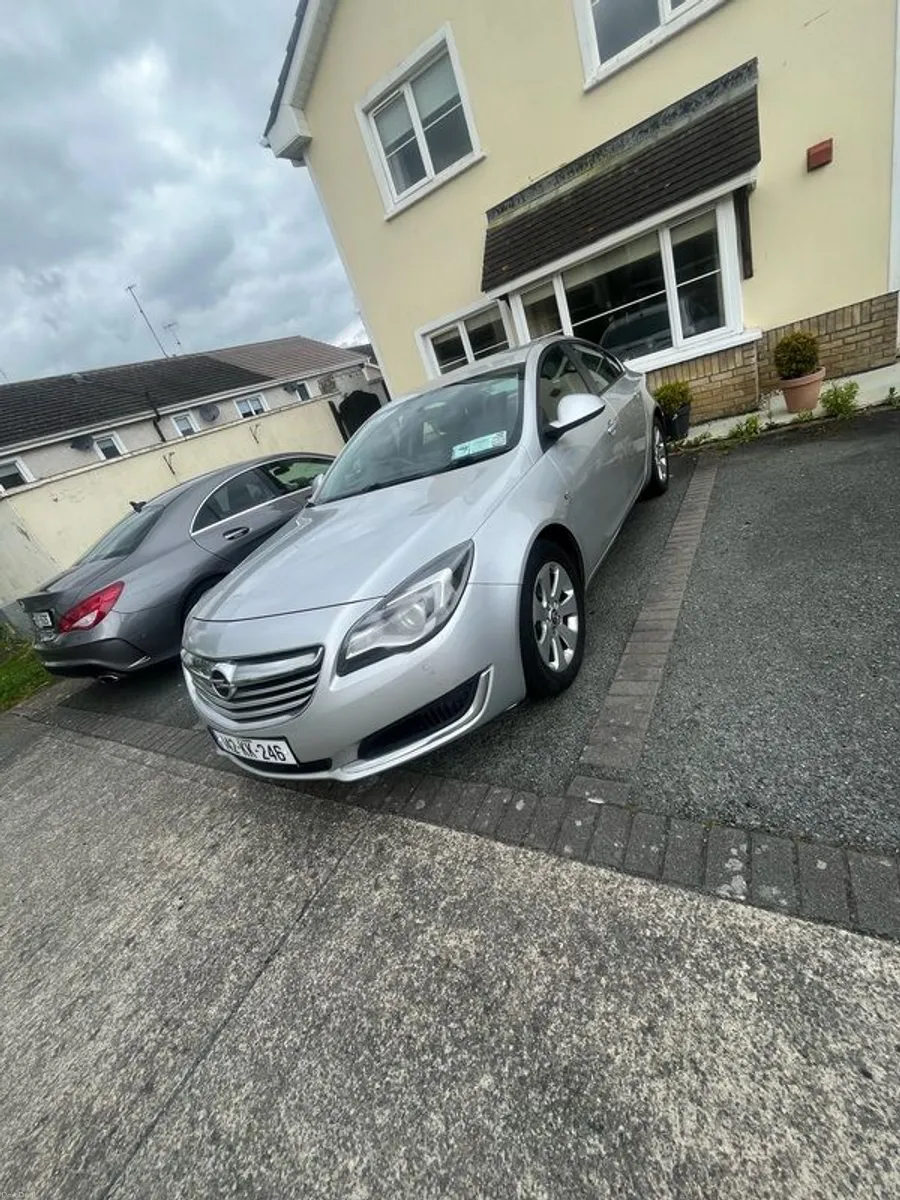 2014 Opel Insignia - Image 2