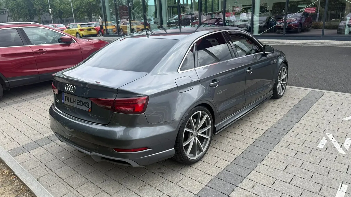 2017 AUDI A3 SLINE AUTOMATIC - Image 4