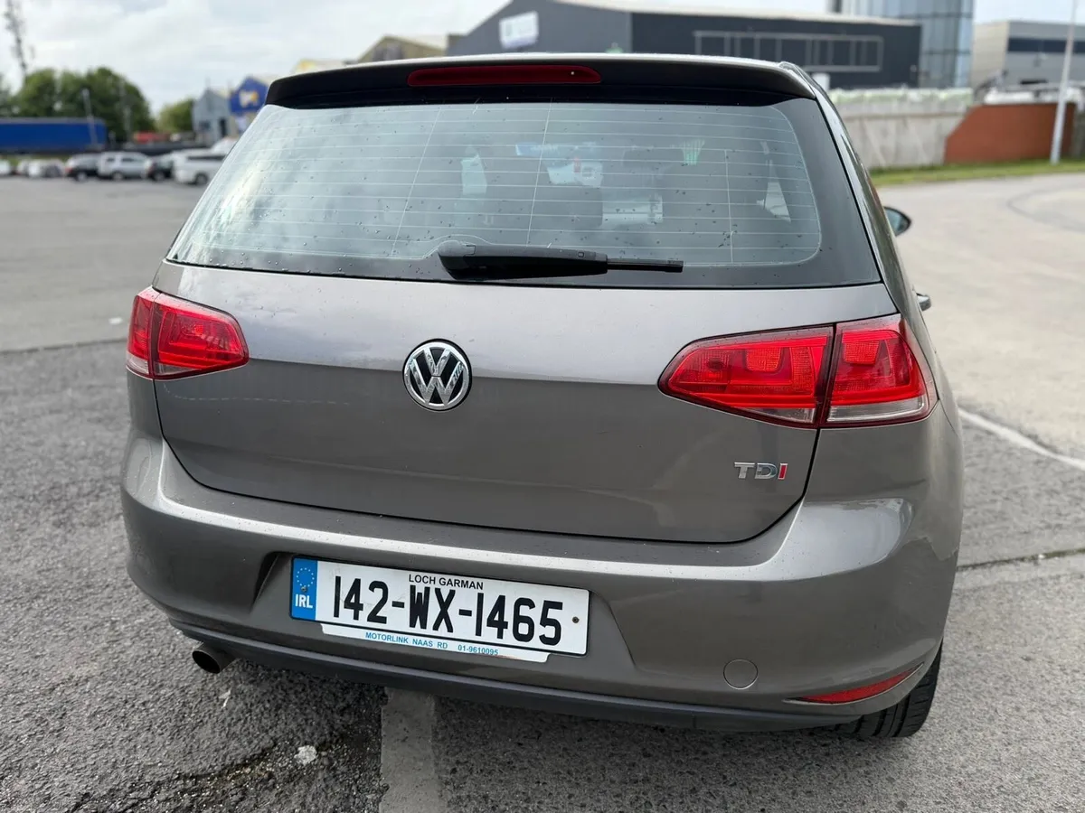 2014 Volkswagen Golf 1.6TDI. - Image 3