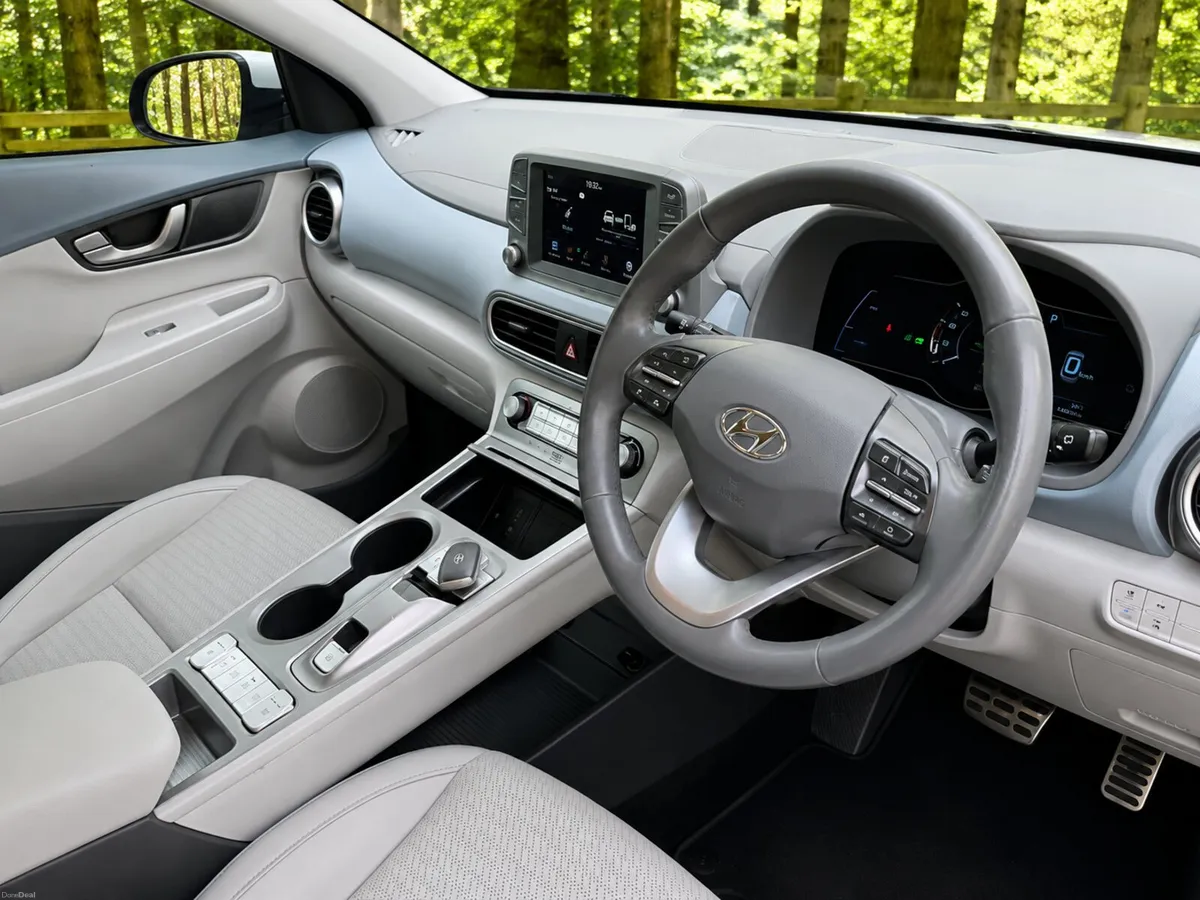 Hyundai KONA 2019 Kauai Electric 5 Door - Image 2