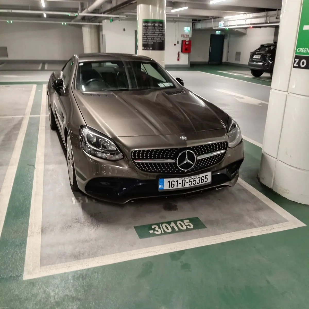 Mercedes-Benz SLC 2016 - Image 3