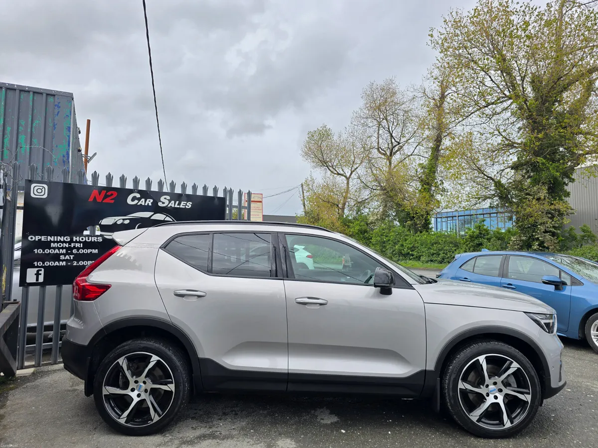 222 Volvo XC40 - Image 3