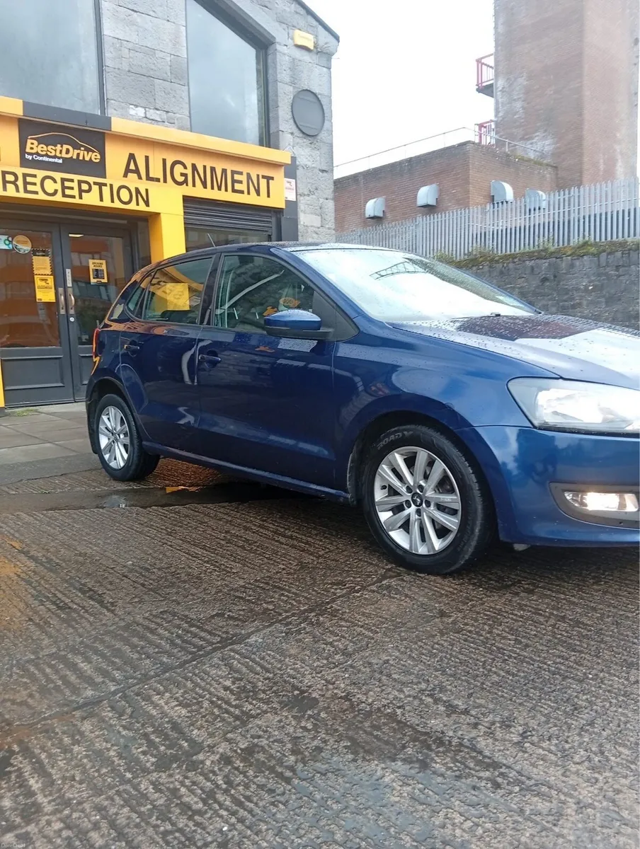 Volkswagen polo - Image 3