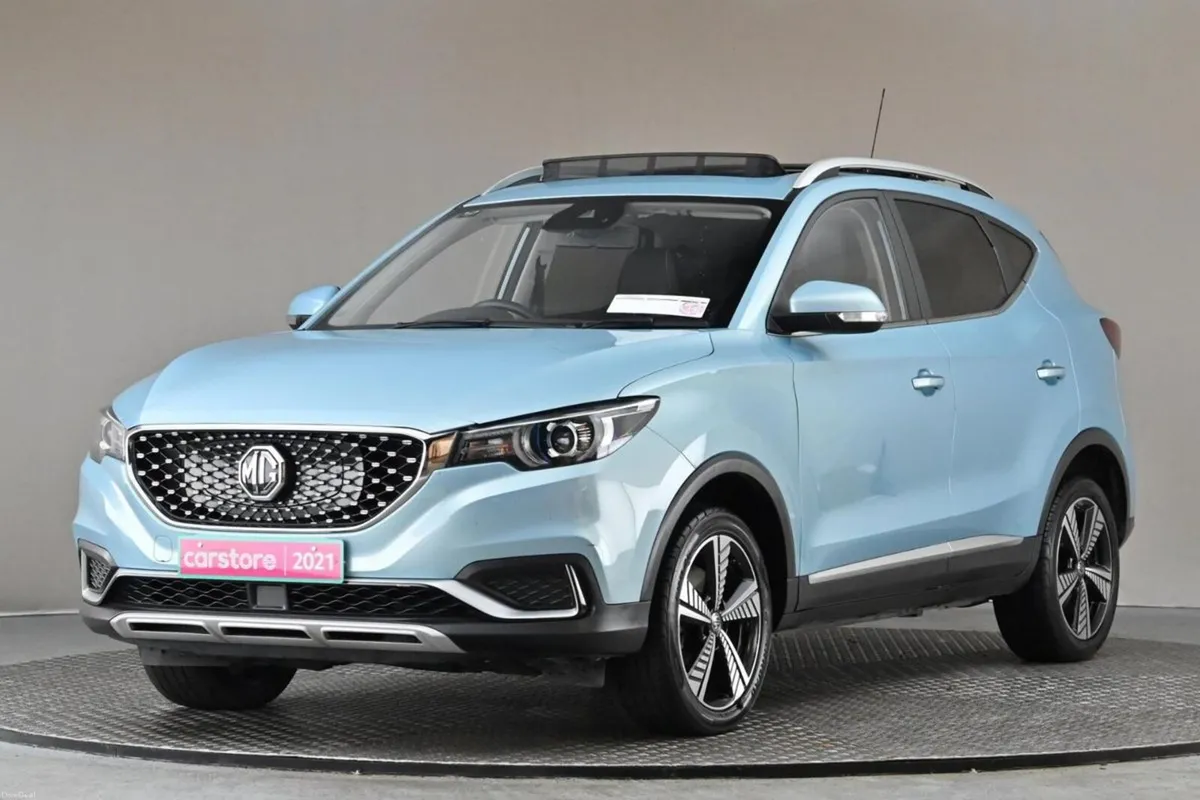 MG ZS EV EXCLUSIVE **FULL LEATHER**EL PAN ROOF** - Image 3