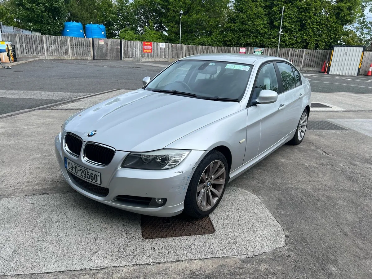 BMW 320D - Image 1