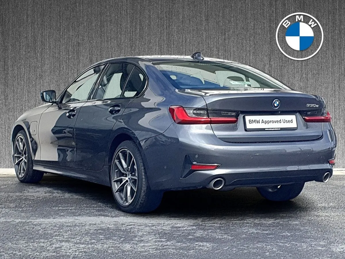 BMW 3-Series 330e Sport Pro Auto - Image 2