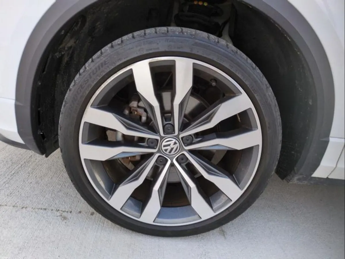 Volkswagen T-Roc TDI R-Line - Image 4