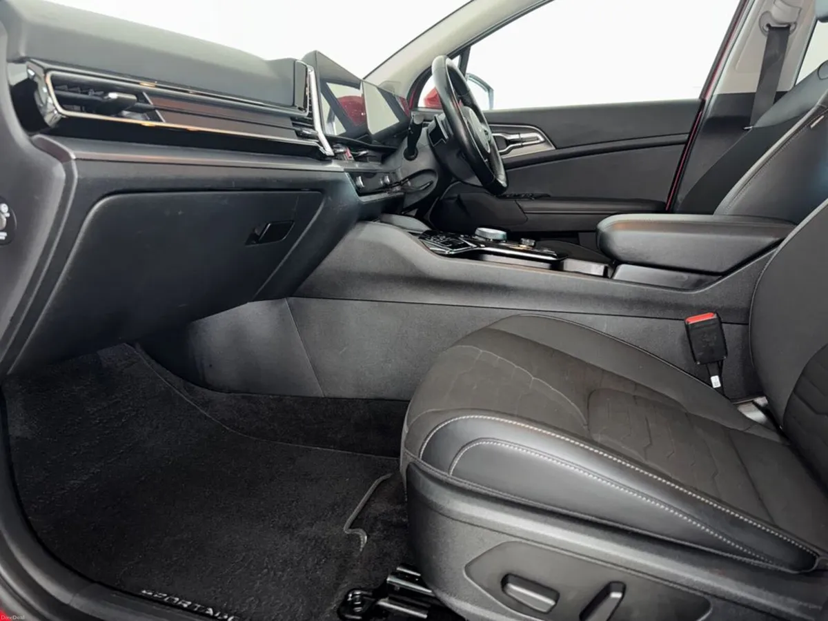 Kia Sportage K3 Phev 5DR Auto - Image 3