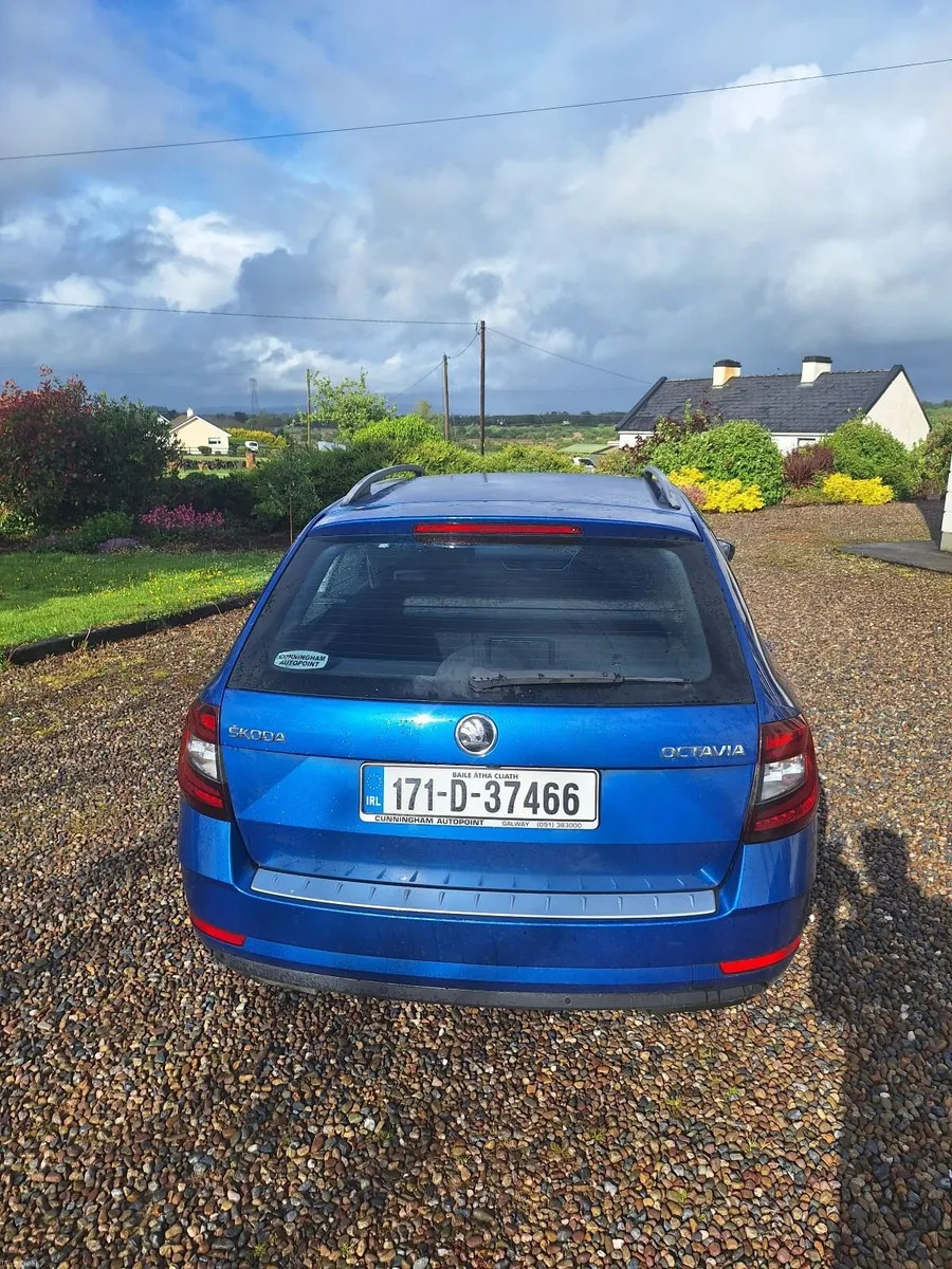 Skoda Octavia 2017 - Image 3