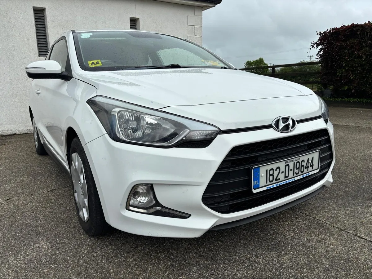 Hyundai i20 Classic Coupe 1.4 D 2018 - Image 1