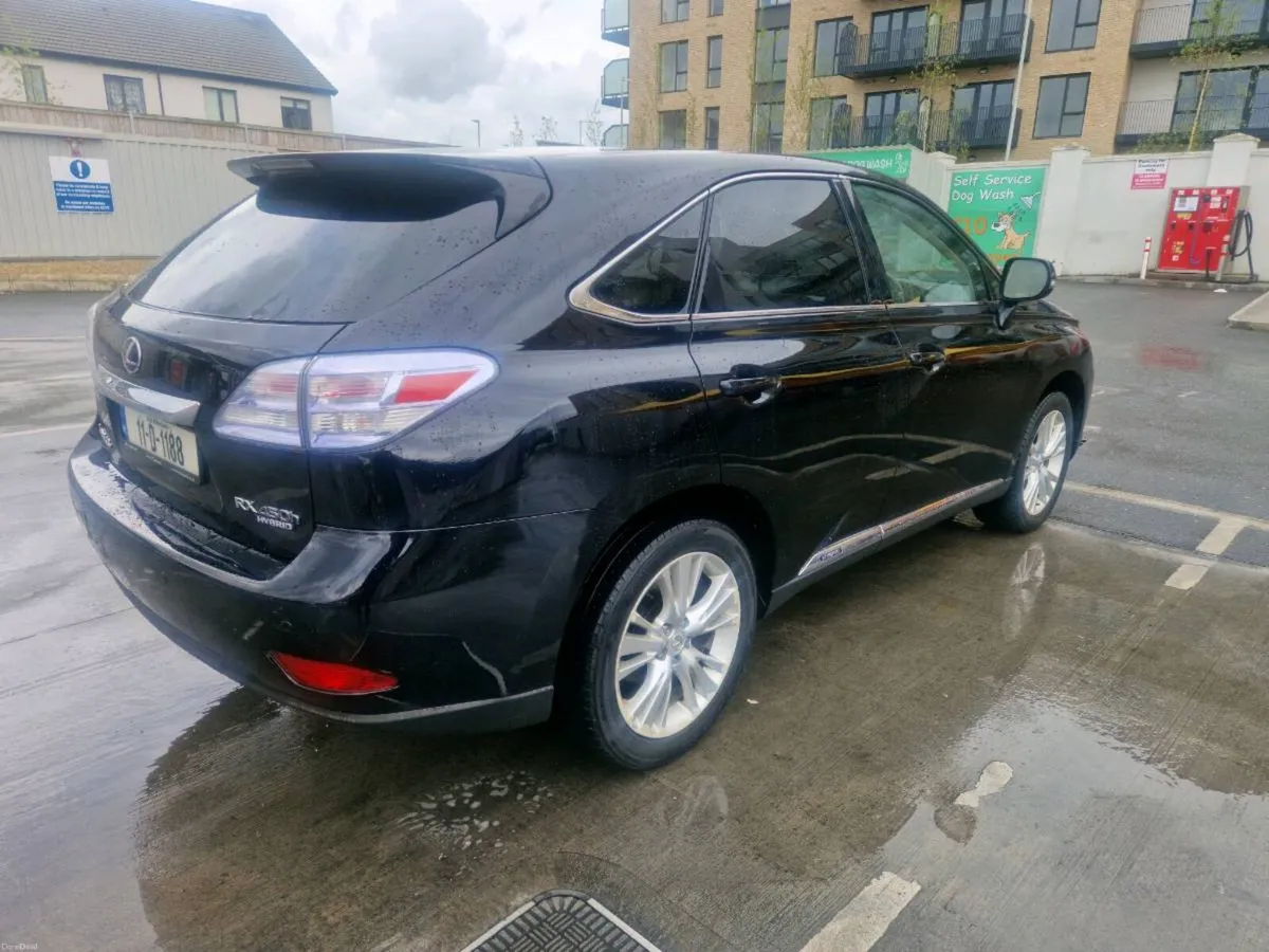Lexus rx450h 2011 - Image 2
