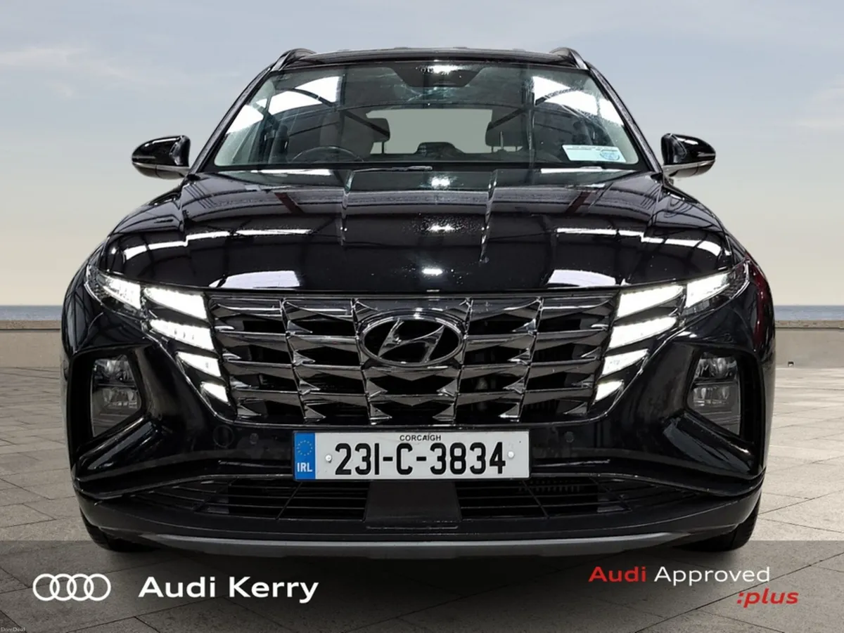 Hyundai Tucson EXECUTIVE PLUS 5DR 136BHP WITH ELEC - Image 2