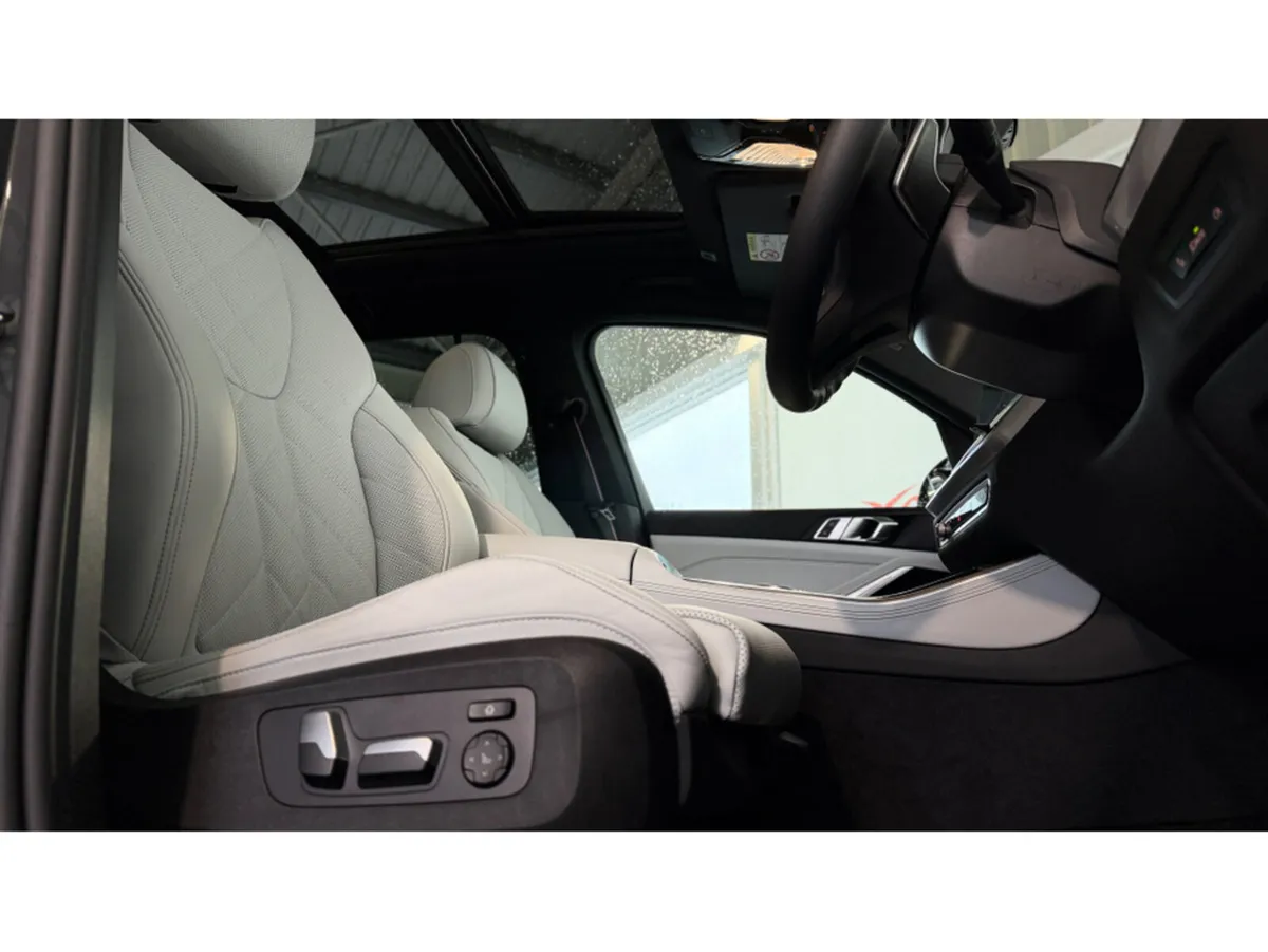 BMW X5 XDRIVE50E M SPORT AUTO - Image 4
