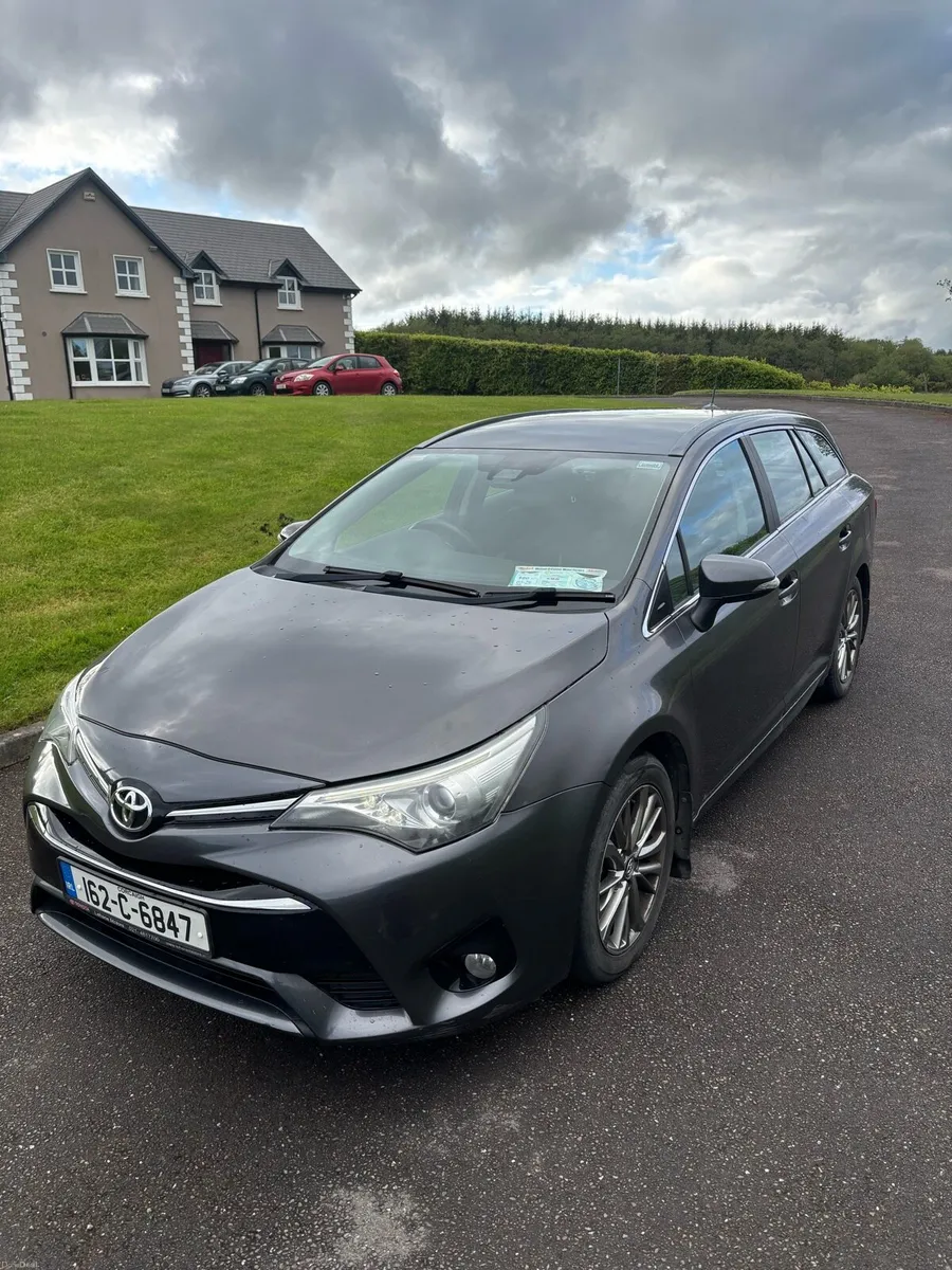 Car - Image 2