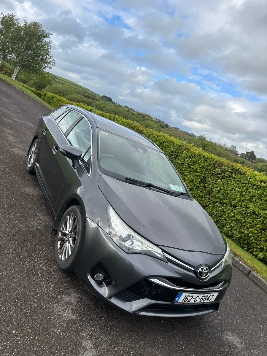 Car - Image 1