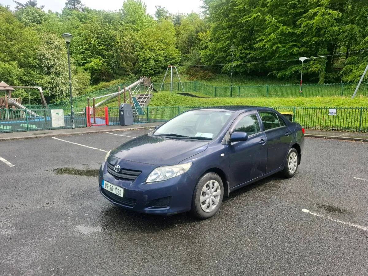 Toyota corolla - Image 2