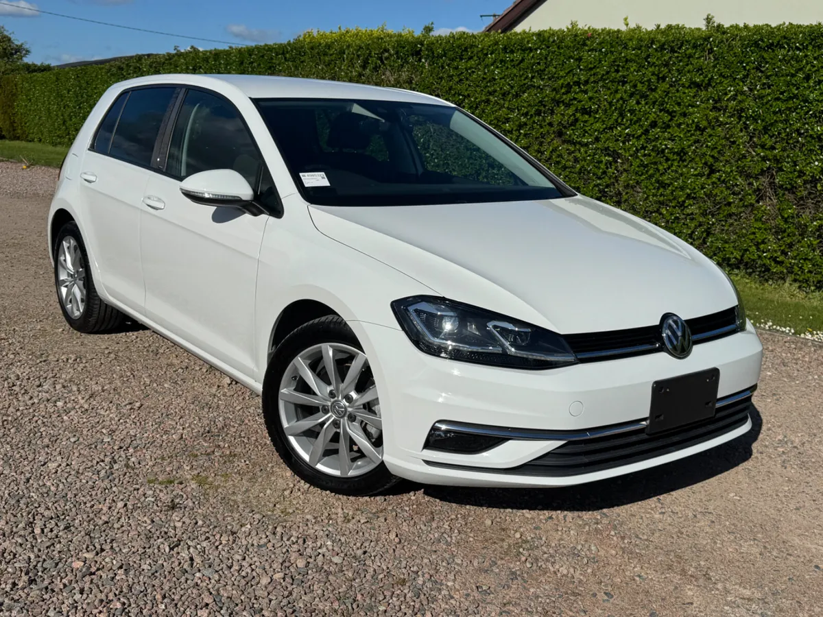 182 Volkswagen Golf Comfortline 1.2 DSG - Image 1