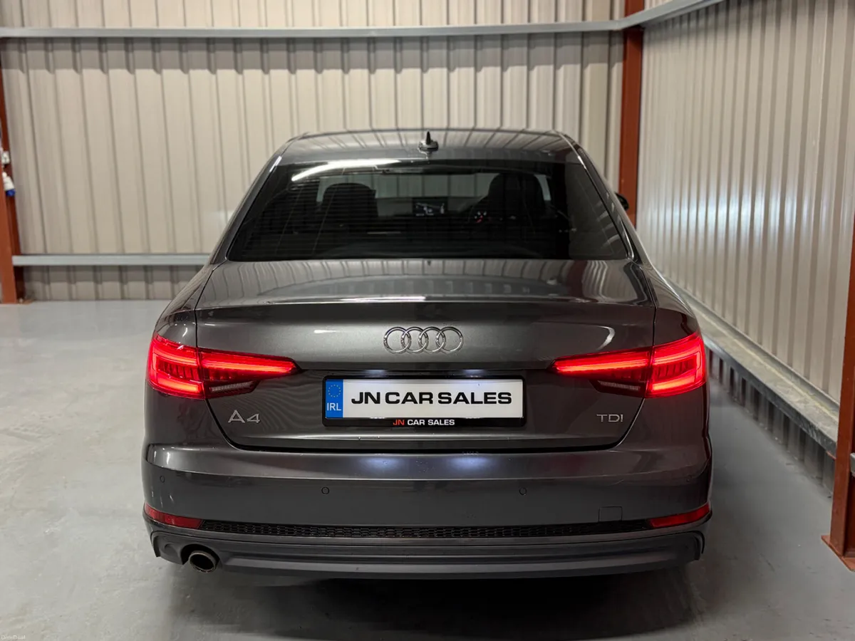 2016(162) Audi A4 S-Line 2.0TDI - Image 3