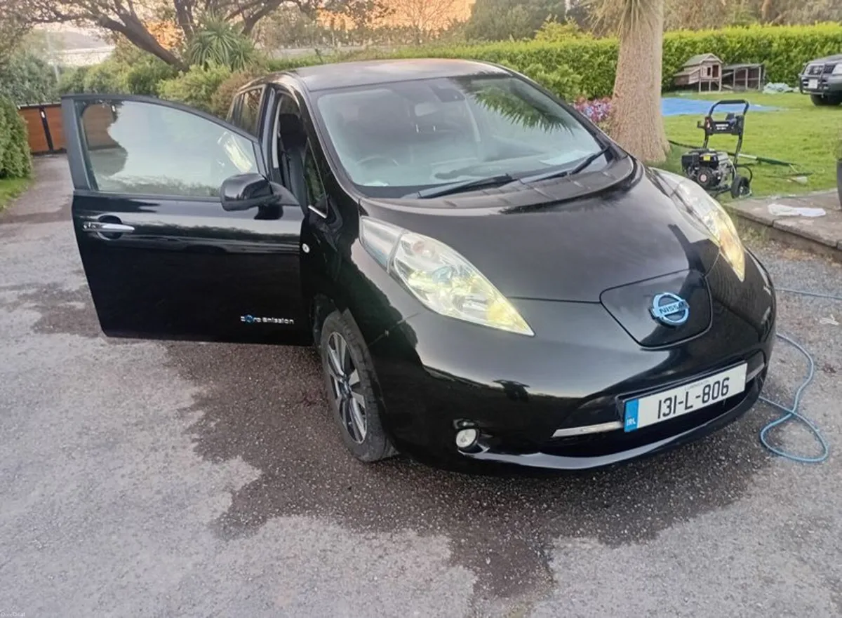 Nissan Leaf 2013 - Image 1