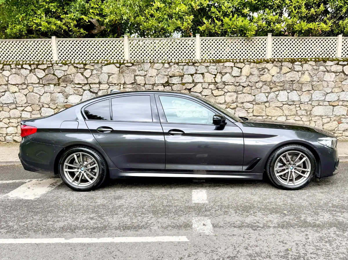 BMW 5-Series 2018!!! 520D AUTO M-SPORT!!!!! - Image 4