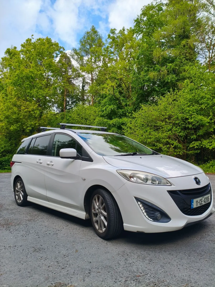 Mazda Mazda5 2011 - Image 2
