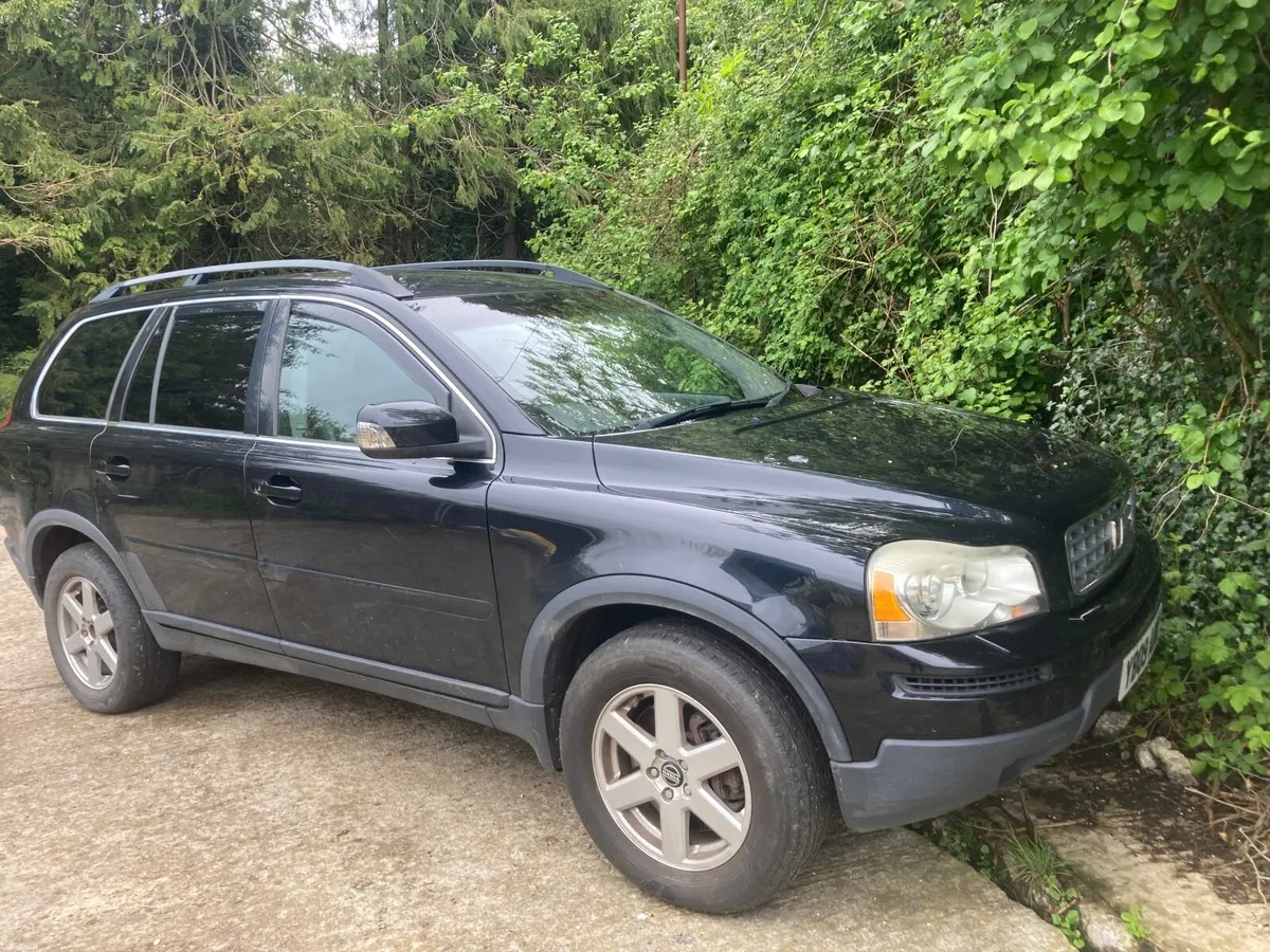 Volvo XC90 2009 (low miles) - Image 1