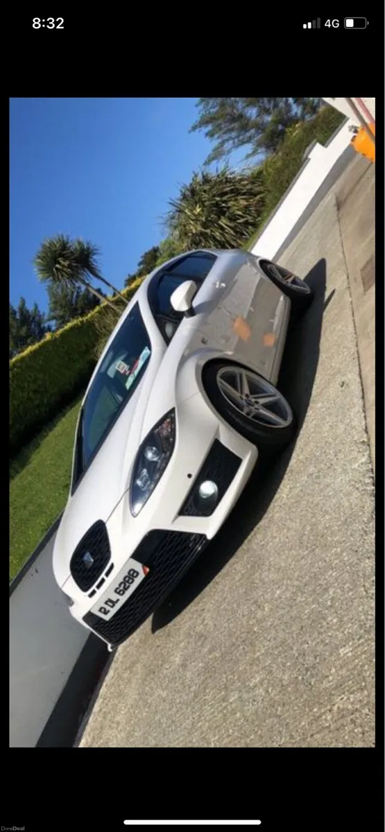 12 Seat Leon 1.6L - Image 1