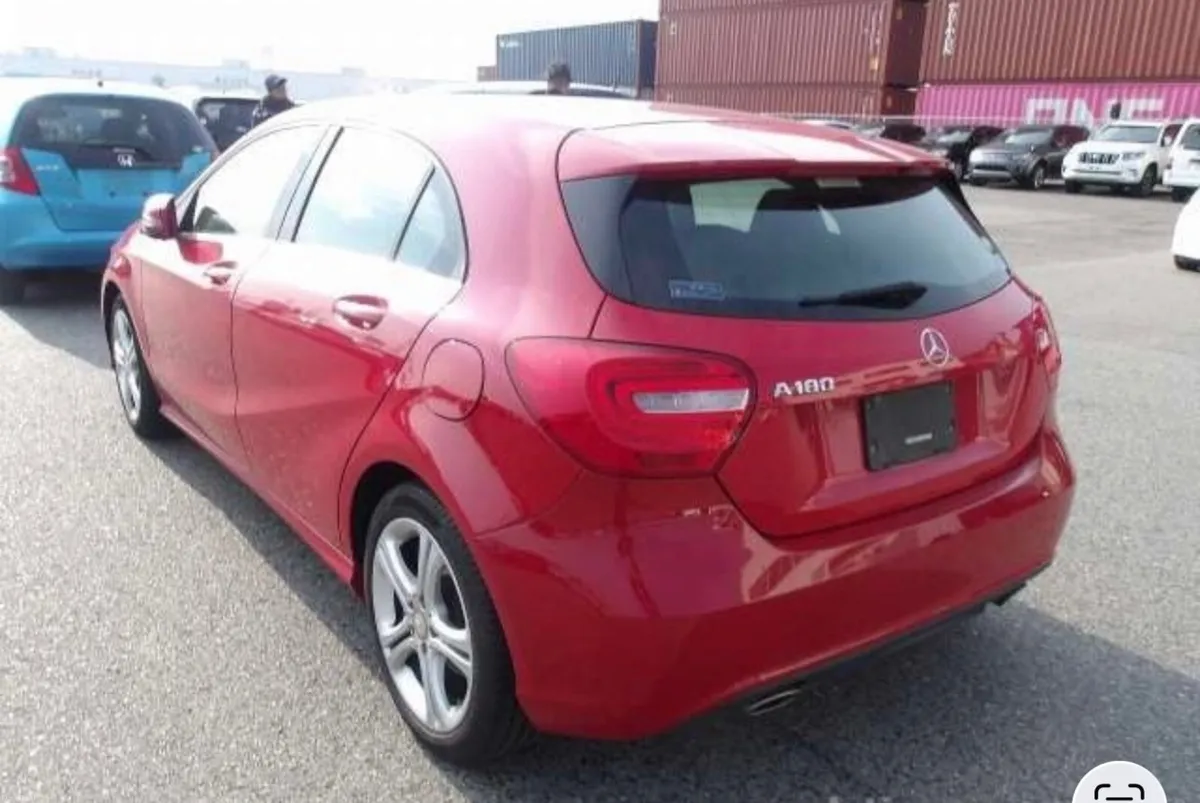 2014 Mercedes A180 Stunning Condition Automatic - Image 2
