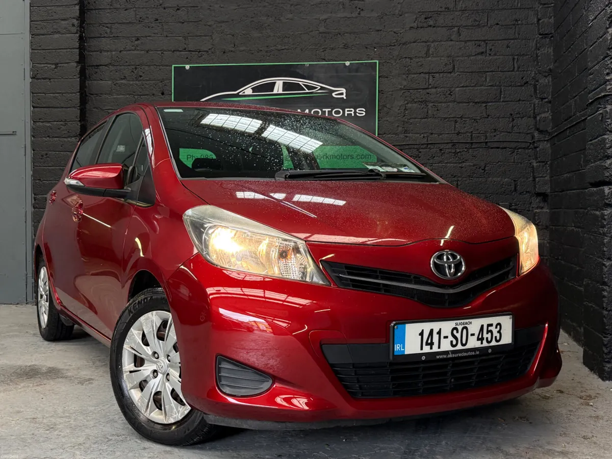 2014 Toyota Yaris 1.0i Luna **LOW KLMS** - Image 2