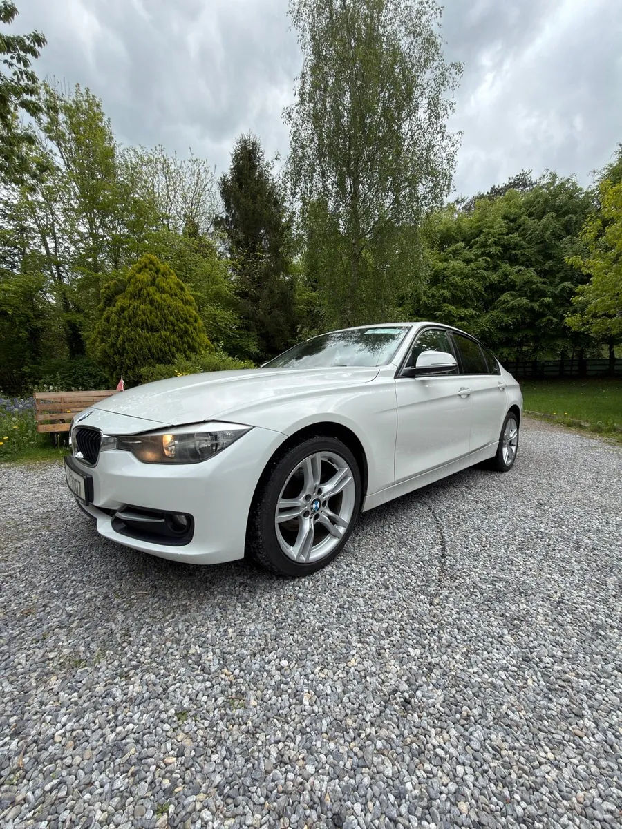 BMW f30 318D sport + - Image 3