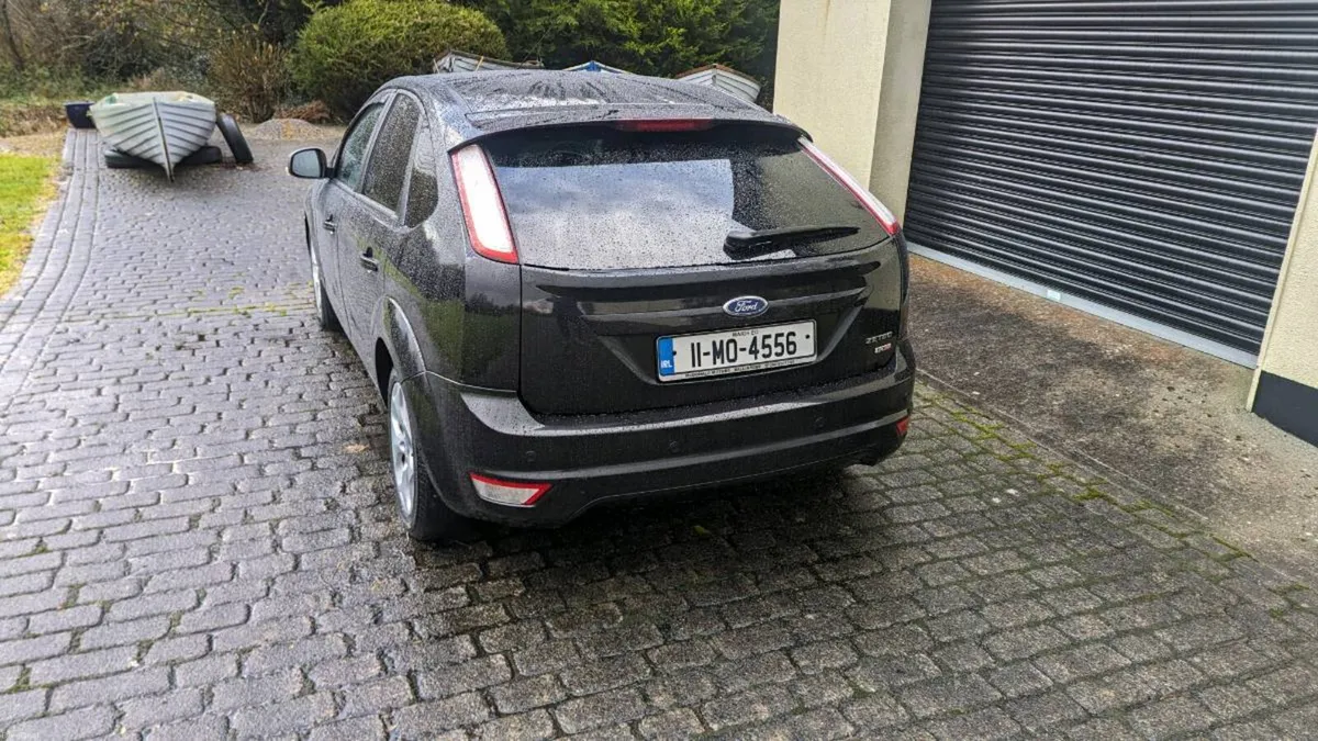 Car - Image 3