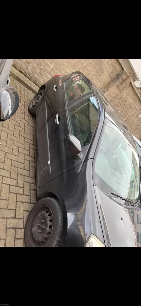 2010 Renault Clio - Image 3