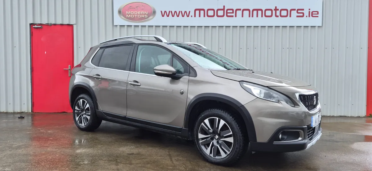 Peugeot 2008 automatic 1.2 allure low kms - Image 2