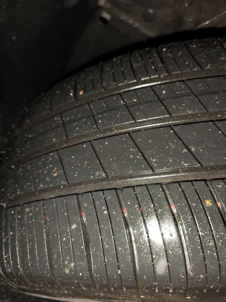 Car - Image 4