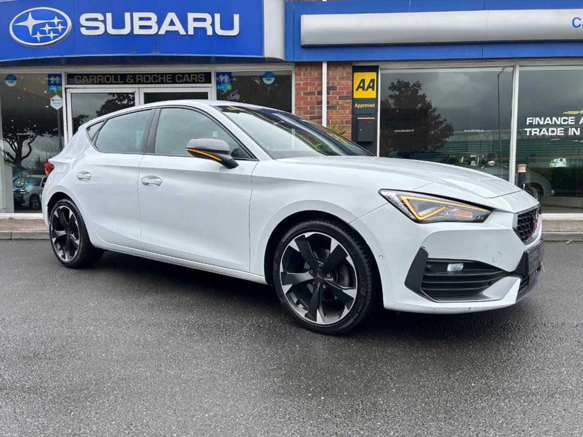 Cupra Leon 1.5 ETSI 150HP DSG 5DR in ice-White | T - Image 2