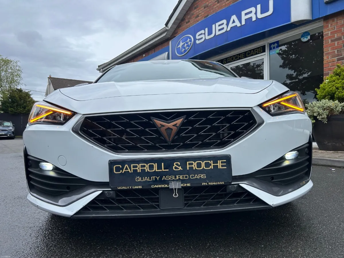 Cupra Leon 1.5 ETSI 150HP DSG 5DR in ice-White | T - Image 4