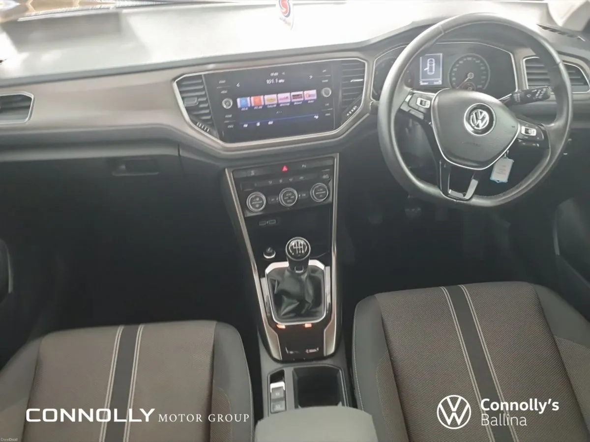 Volkswagen T-Roc 1.0 TSI 115bhp Design - Image 4