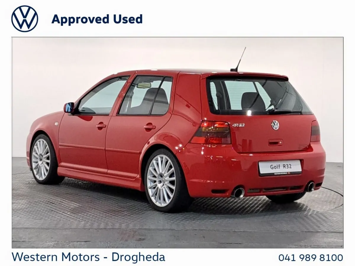 Volkswagen Golf Golf R32  R32  V6 240 4Motion - Image 3