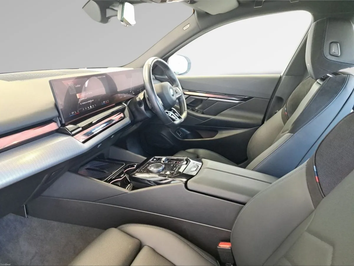 BMW i5 I5 Edrive40 M Sport 340 Electric 83.9 kWh A - Image 4