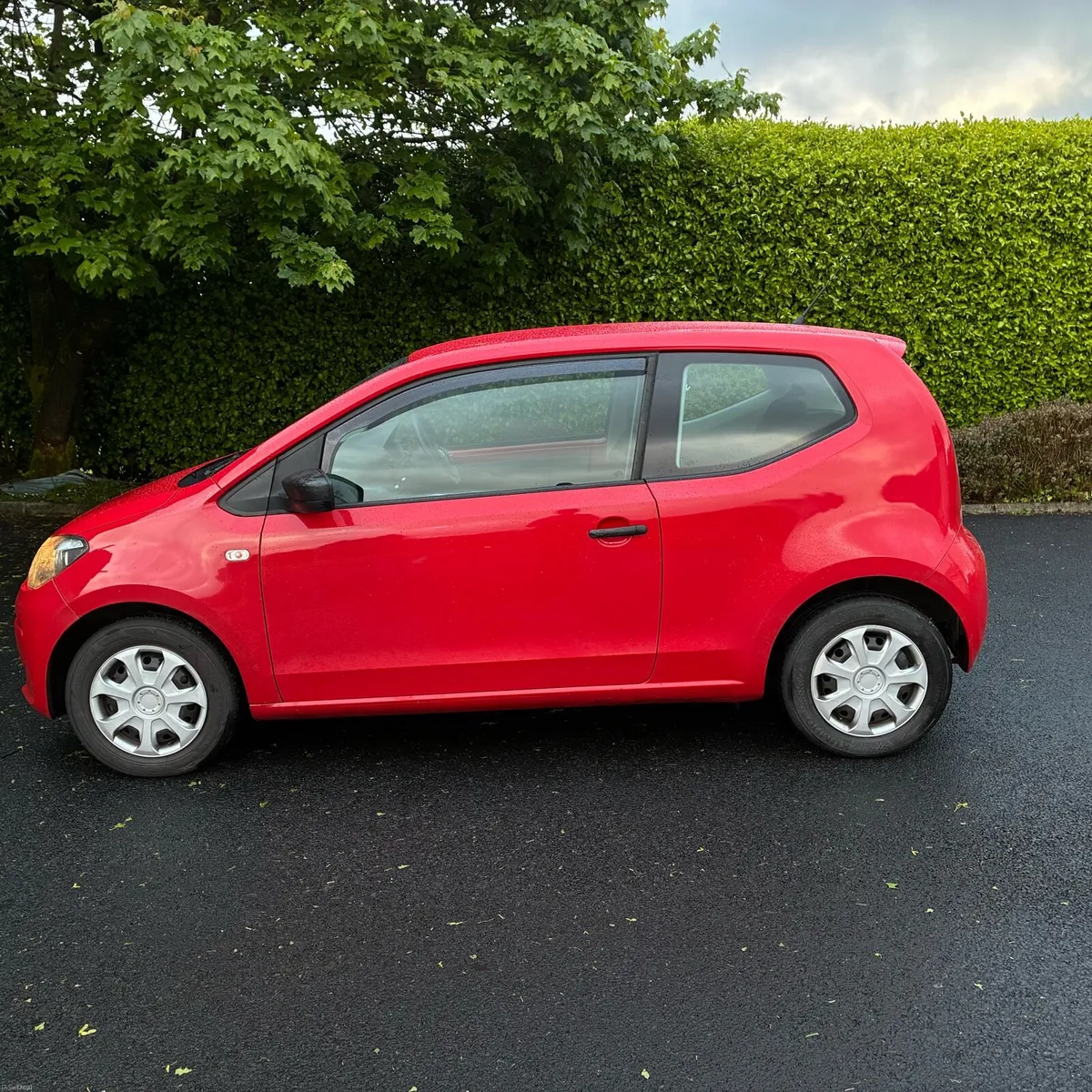2012 VW up - Image 2