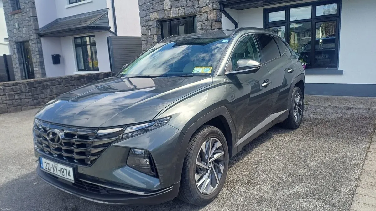 Car - Image 1