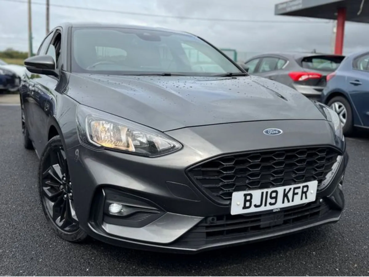 Ford Focus ST-LINE X TDCI - Image 2