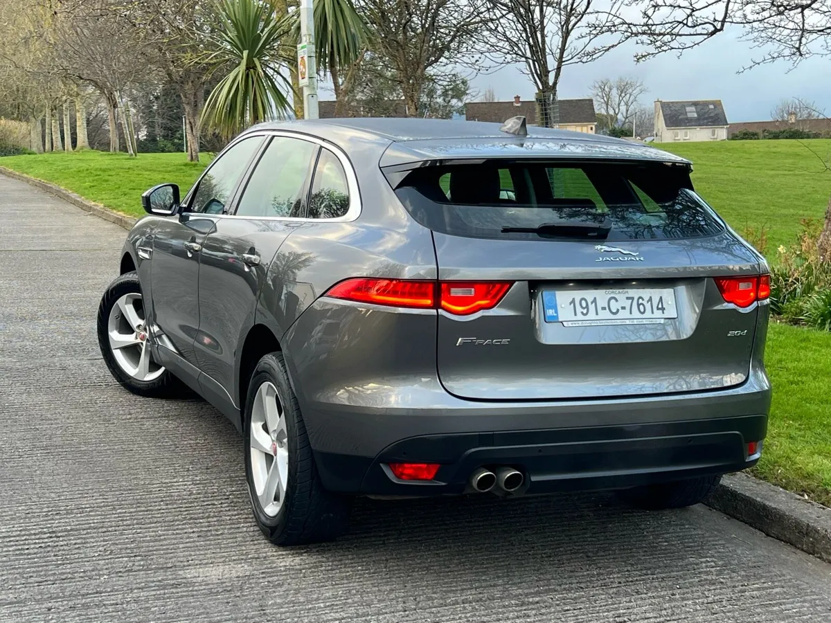 191 JAGUAR F-PACE PRESTIGE 2.0 DIESEL AUTOMATIC - Image 3