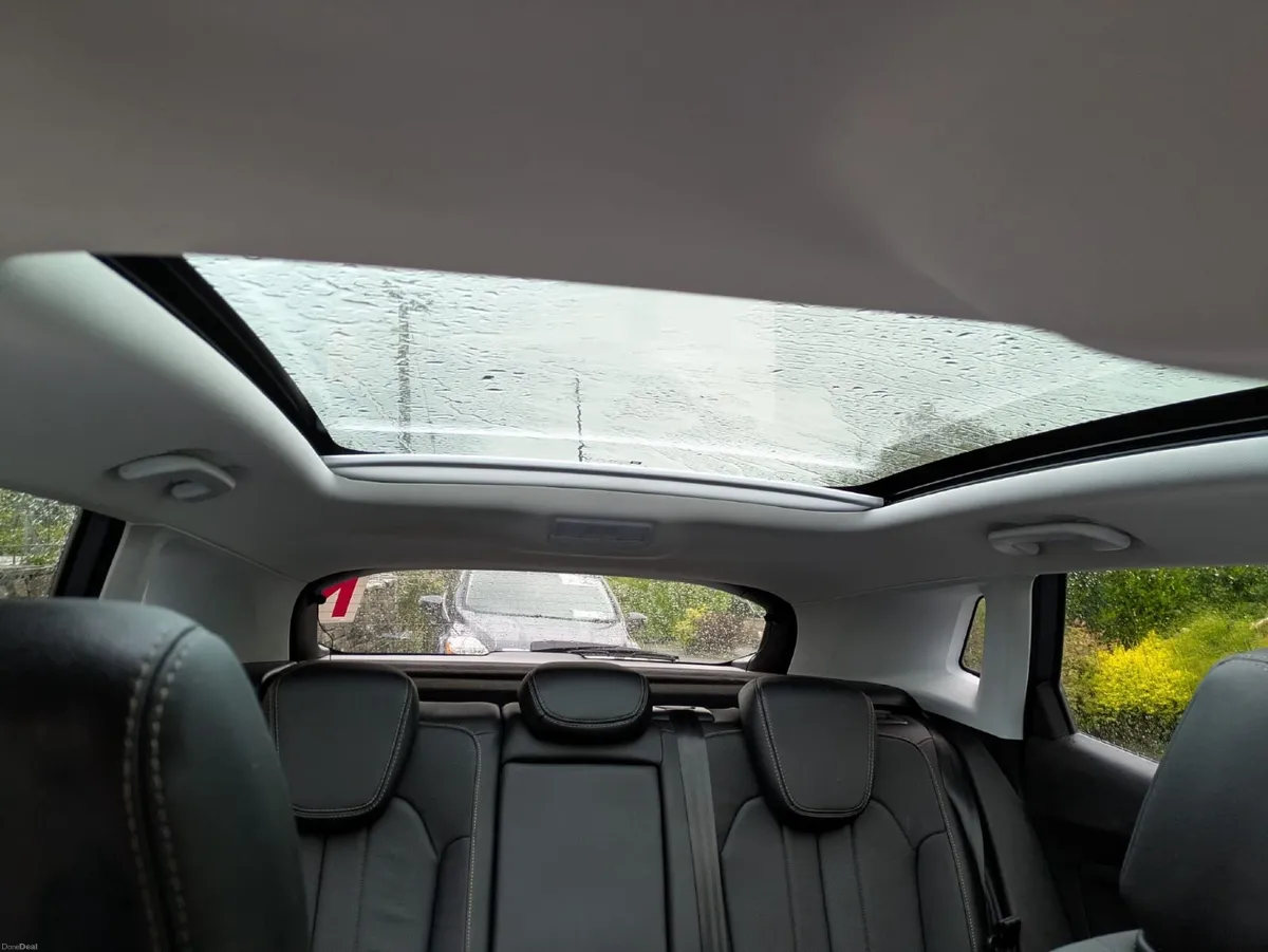 Opel Grandland X 2021 - Image 2