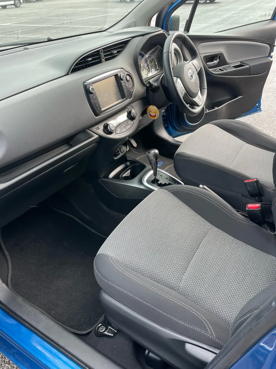 Toyota Yaris - Image 5