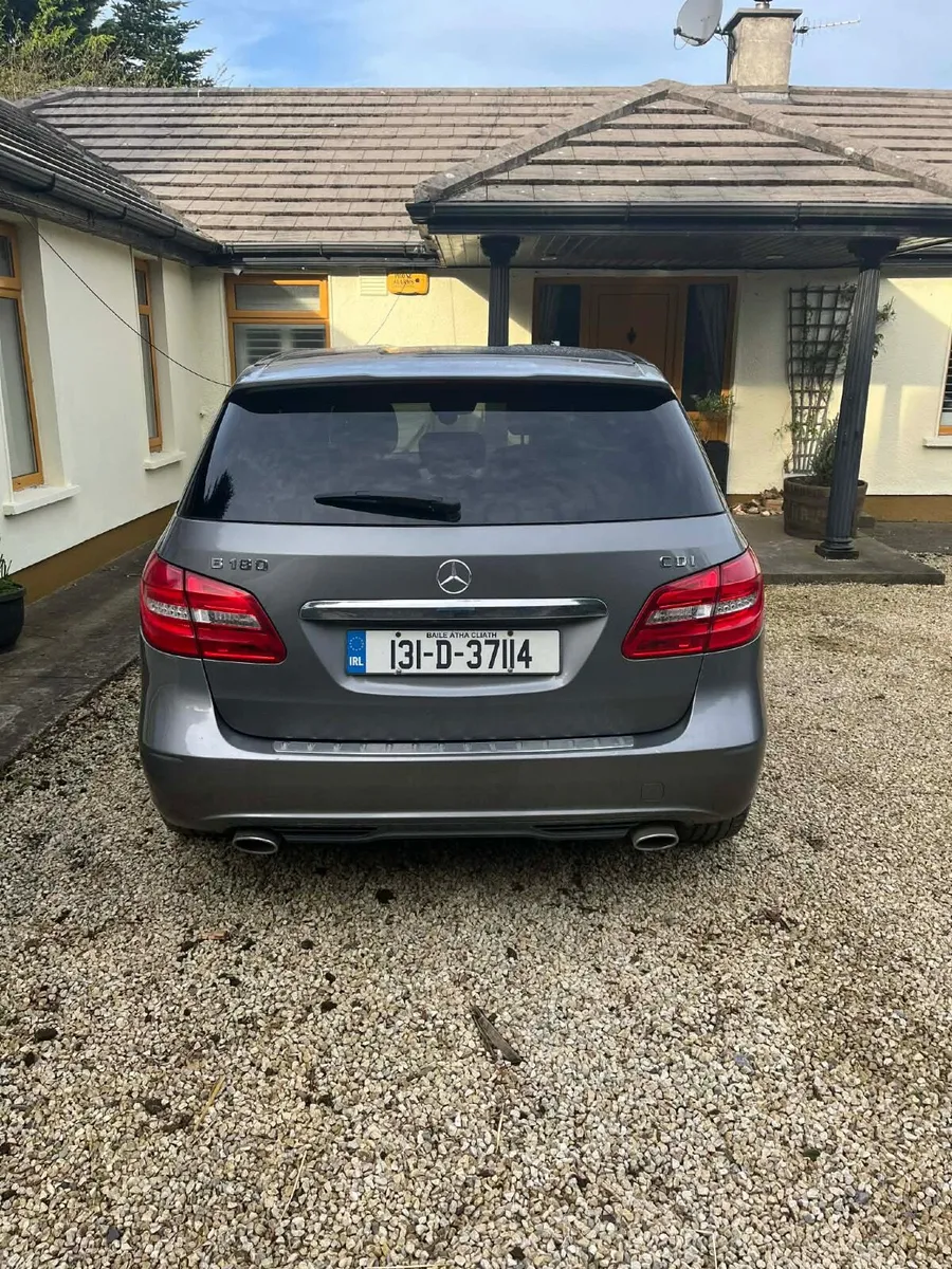 Mercedes-Benz B-Class 2013 - Image 3
