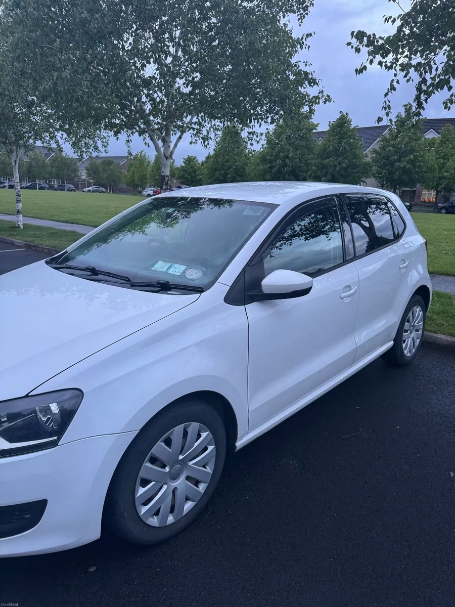 Volkswagen Polo 2013 - Image 2